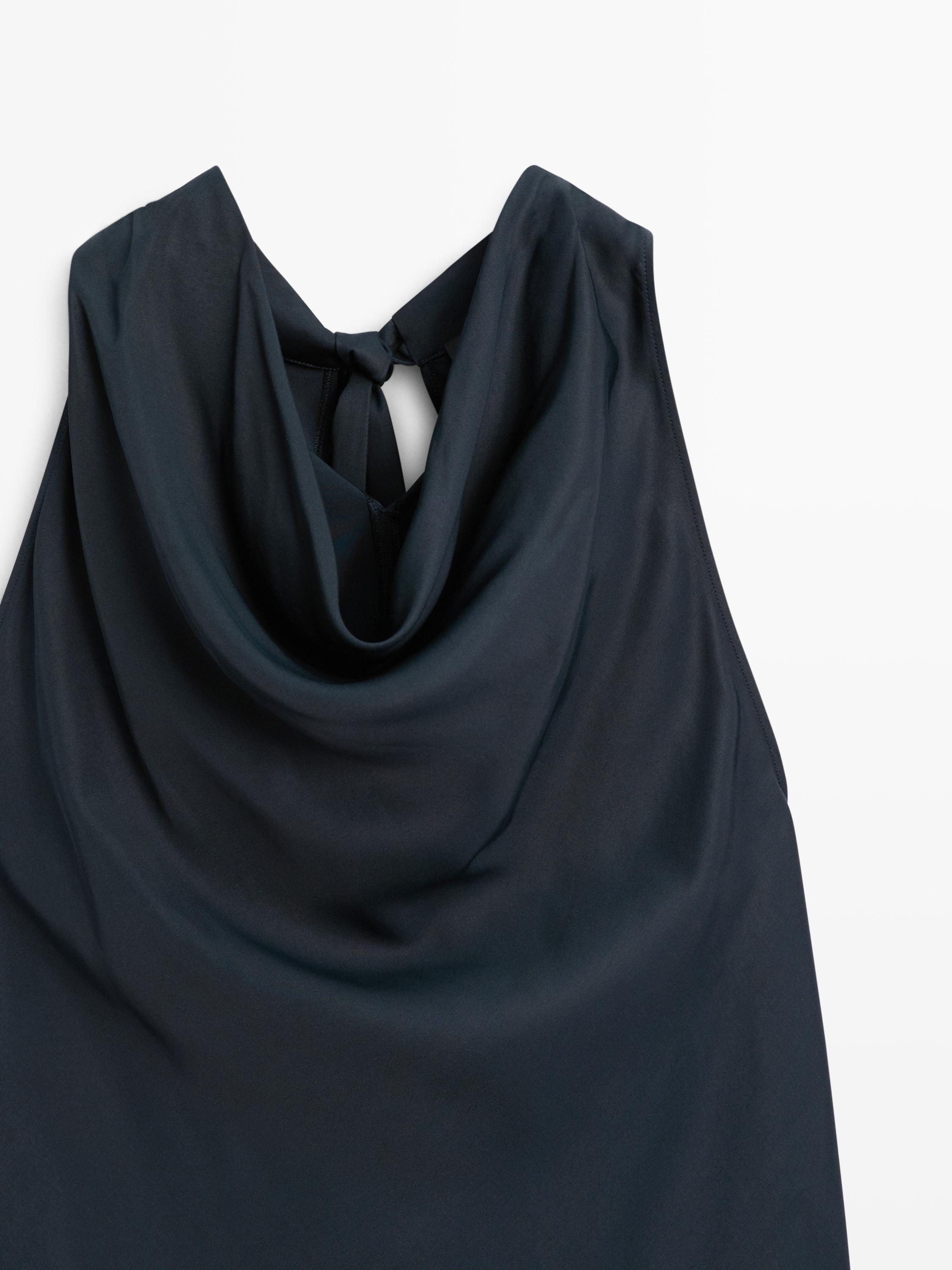 Top à col drapé total look